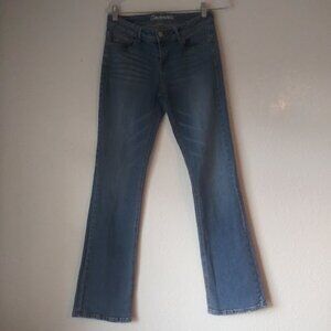Aeropostale women's size 6R mid wash jeans